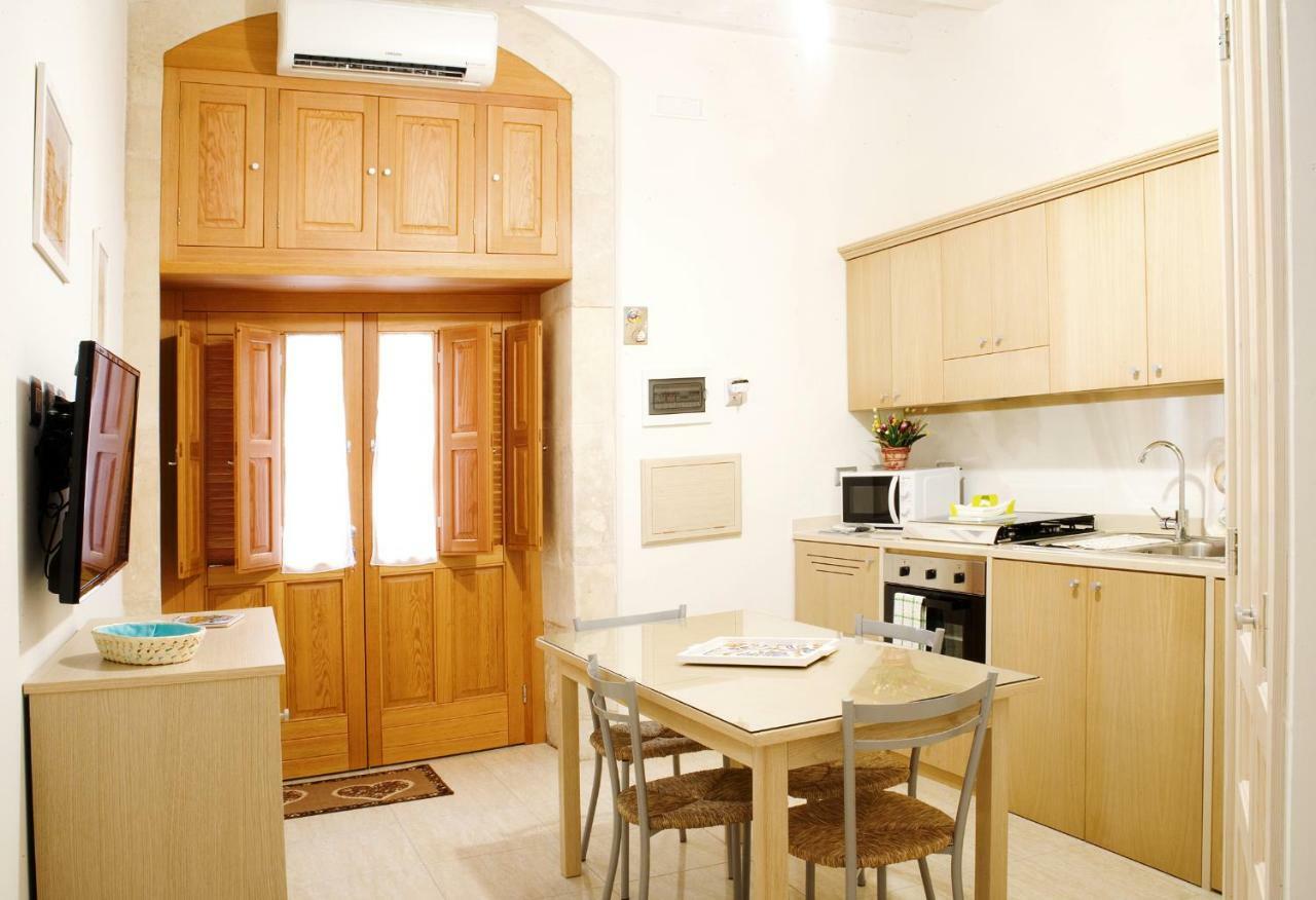 Rosa Holiday Home Szirakúza Kültér fotó