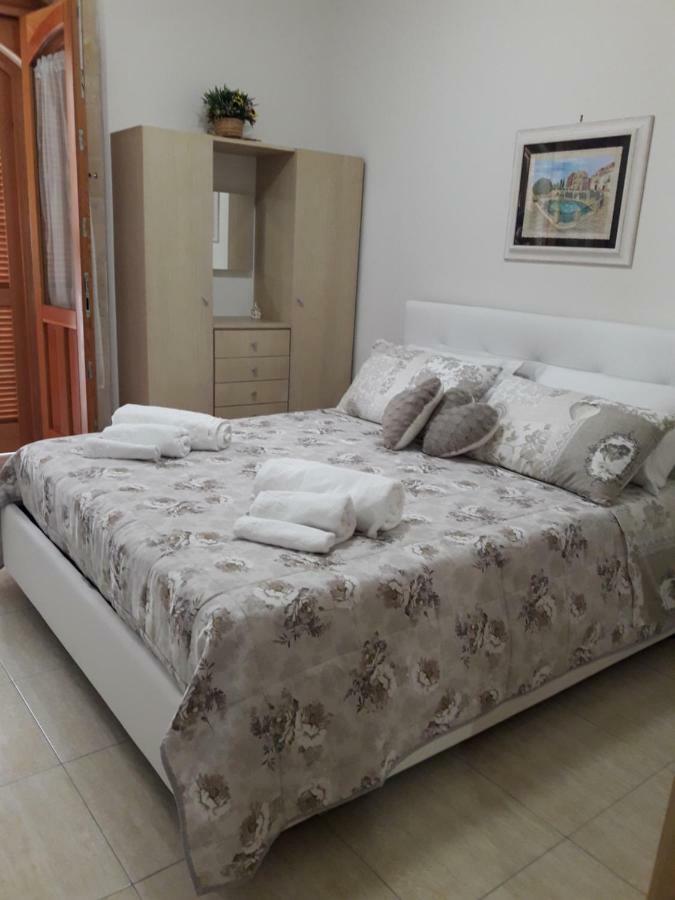 Rosa Holiday Home Szirakúza Kültér fotó